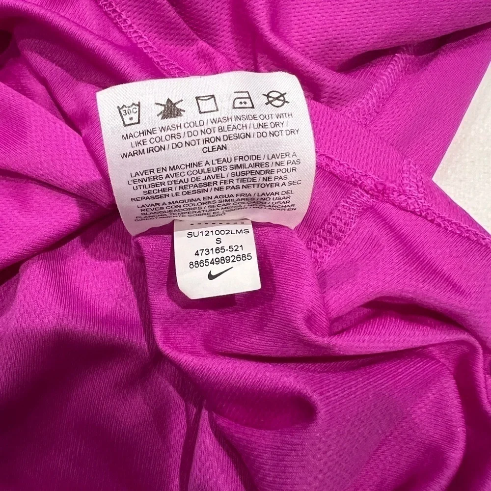 Nike Women's Running Wild Dri-Fit T-Shirt Size Small Fuchsia Pink